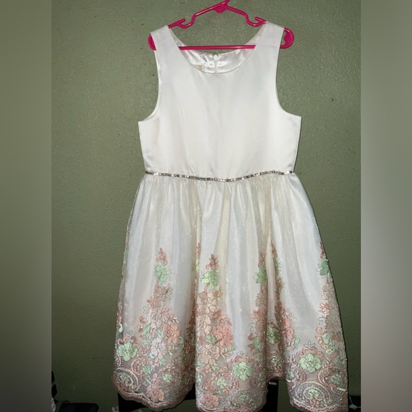 American Princess Other - American Princess, size 10 little girl’s off white and peach dress